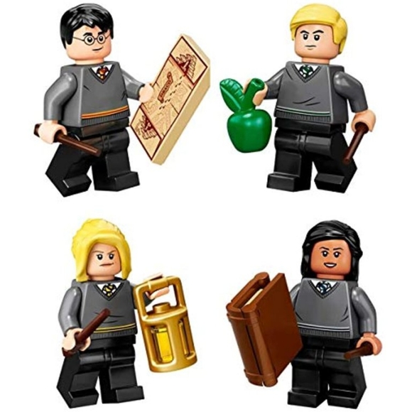 LEGO Harry Potter Student Accessory Set 40419 53 pcs - Picture 4 of 6